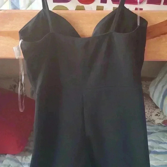 Black jumpsuit - Picture 5 of 13